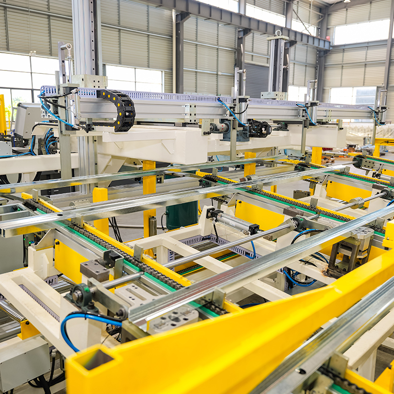 Máy đóng gói tự động Metal Profile: Loại, Thông số kỹ thuật & Hướng dẫn ROI