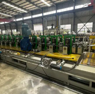Hướng dẫn cũ về cuộn kim loại tấm: Loại, tốc độ dây chuyền và tiêu chí mua